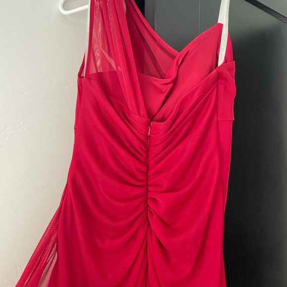 David’s Bridal One Shoulder Bridesmaid Dress - Picture 4 of 8